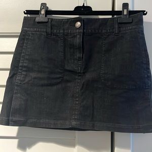 THEORY. black denim mini skirt with pockets. Size 4.
